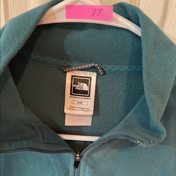 The North Face green Fleece Pullover - Picture 2 of 5